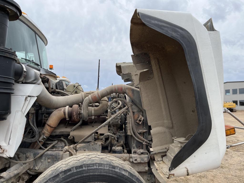 1999 Mack Rd690s Mixer Truck