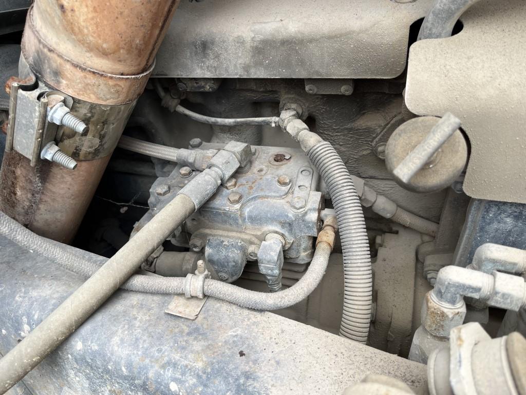 1999 Mack Rd690s Mixer Truck