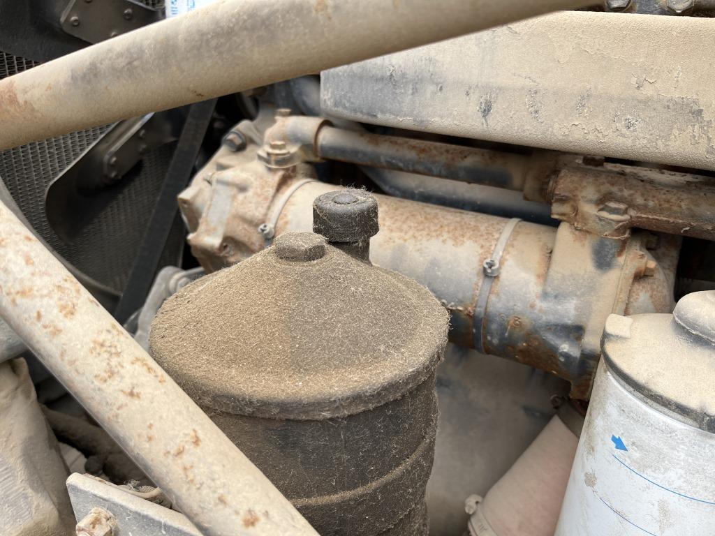 1999 Mack Rd690s Mixer Truck