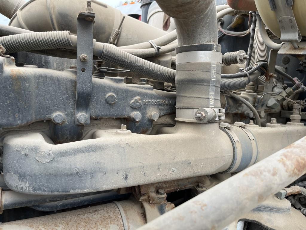 1999 Mack Rd690s Mixer Truck