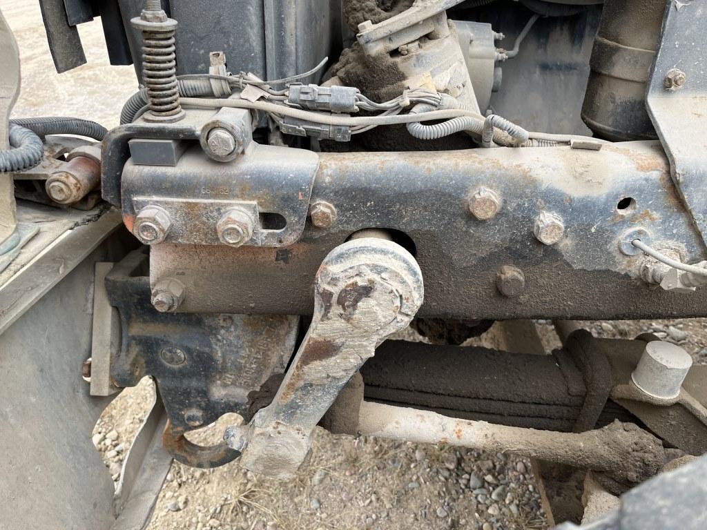 1999 Mack Rd690s Mixer Truck