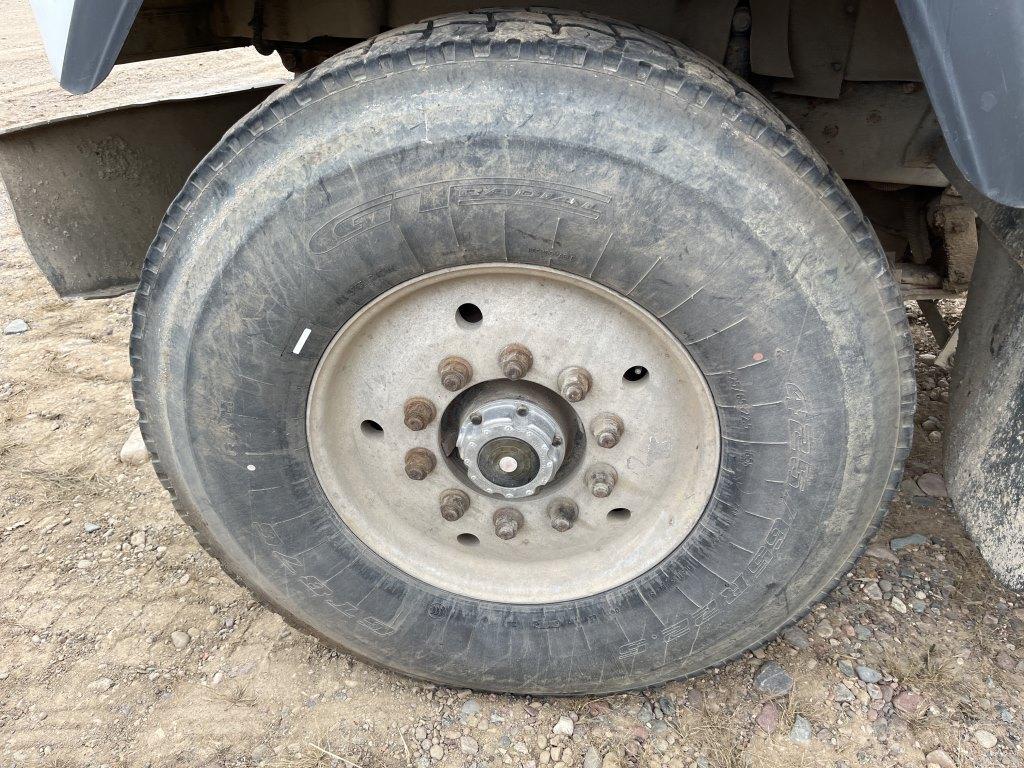 1999 Mack Rd690s Mixer Truck
