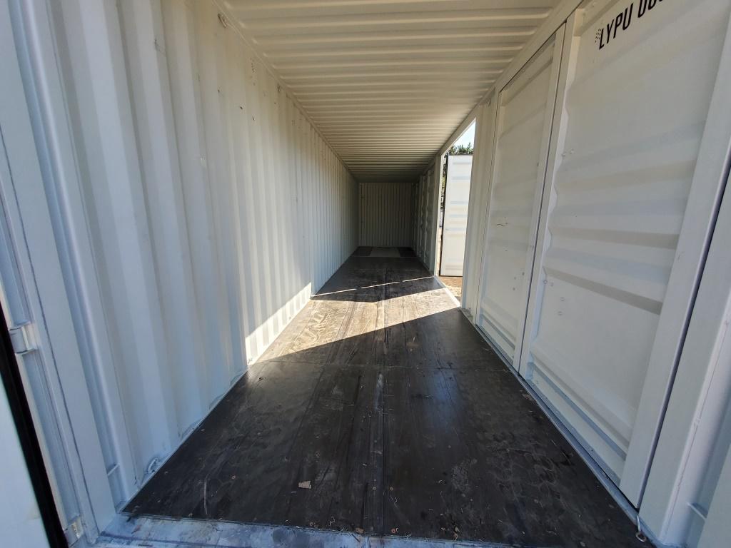 5 Door 40' Shipping/storage Container