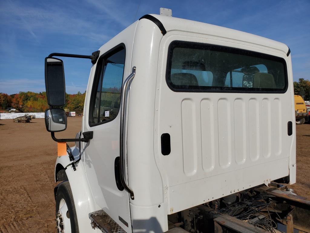 2007 Freightliner M2 Cab Chassis