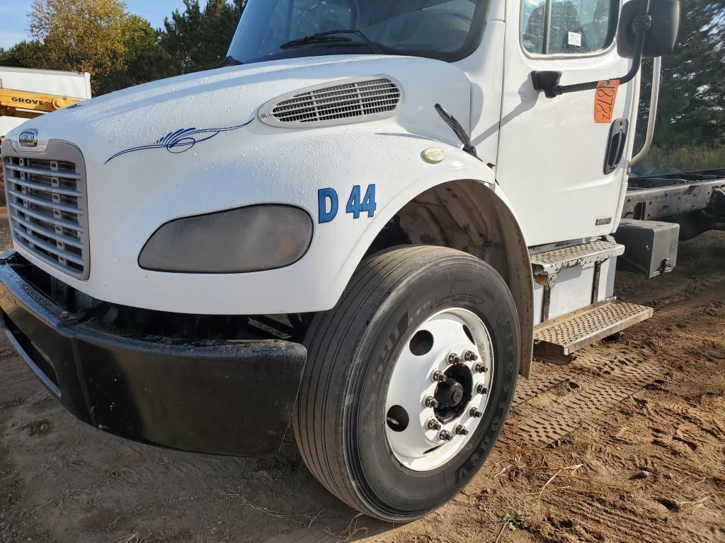 2007 Freightliner M2 Cab Chassis