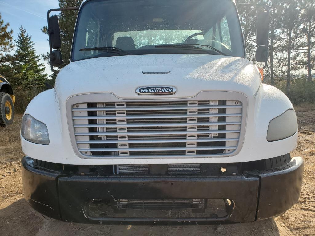 2007 Freightliner M2 Cab Chassis