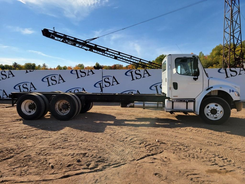 2007 Freightliner M2 Cab Chassis