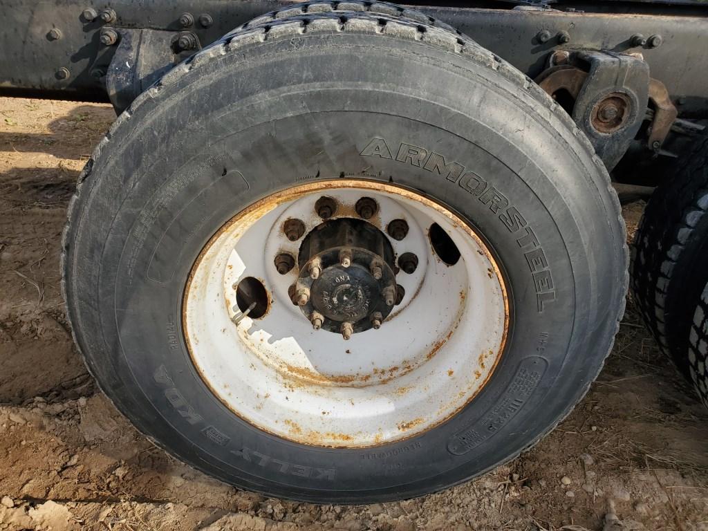 2007 Freightliner M2 Cab Chassis