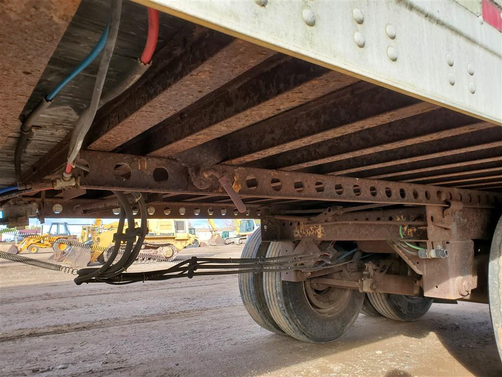 1998 Trailmobile Semi Trailer
