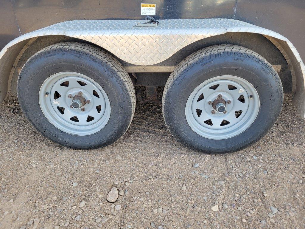 2014 Rc 19' Enclosed Trailer