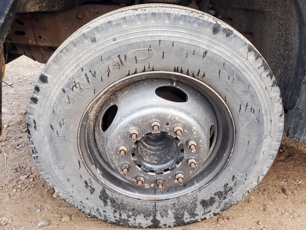 2005 Ford F450 Service Body