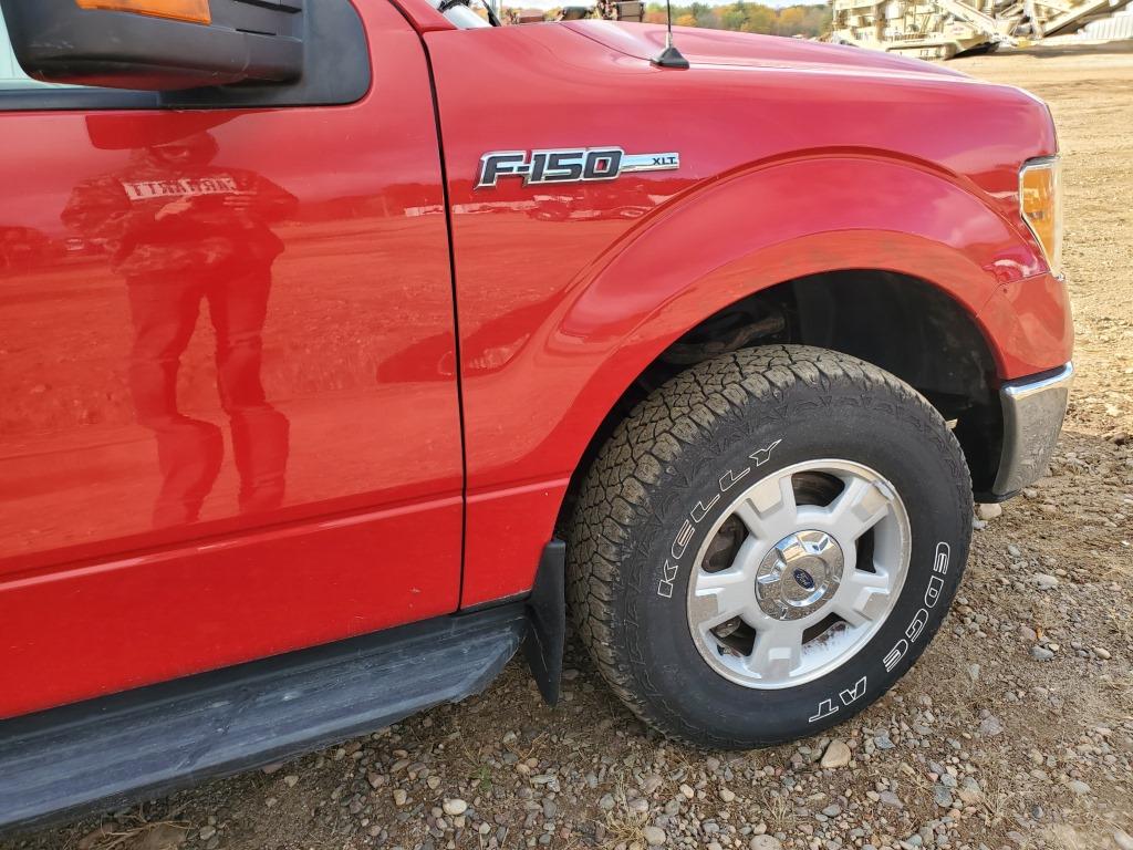 2014 Ford F150 4x4 Pickup