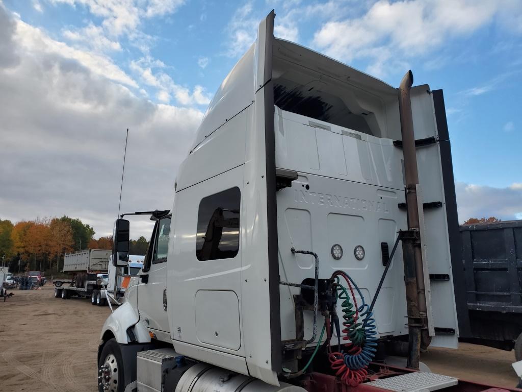 2015 International Prostar Tractor