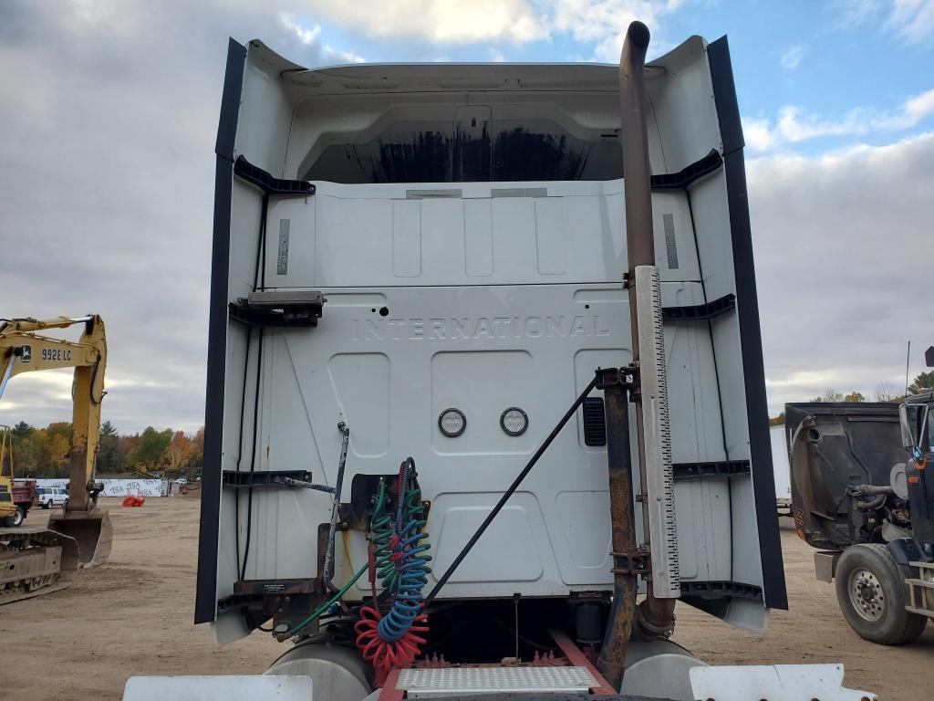 2015 International Prostar Tractor