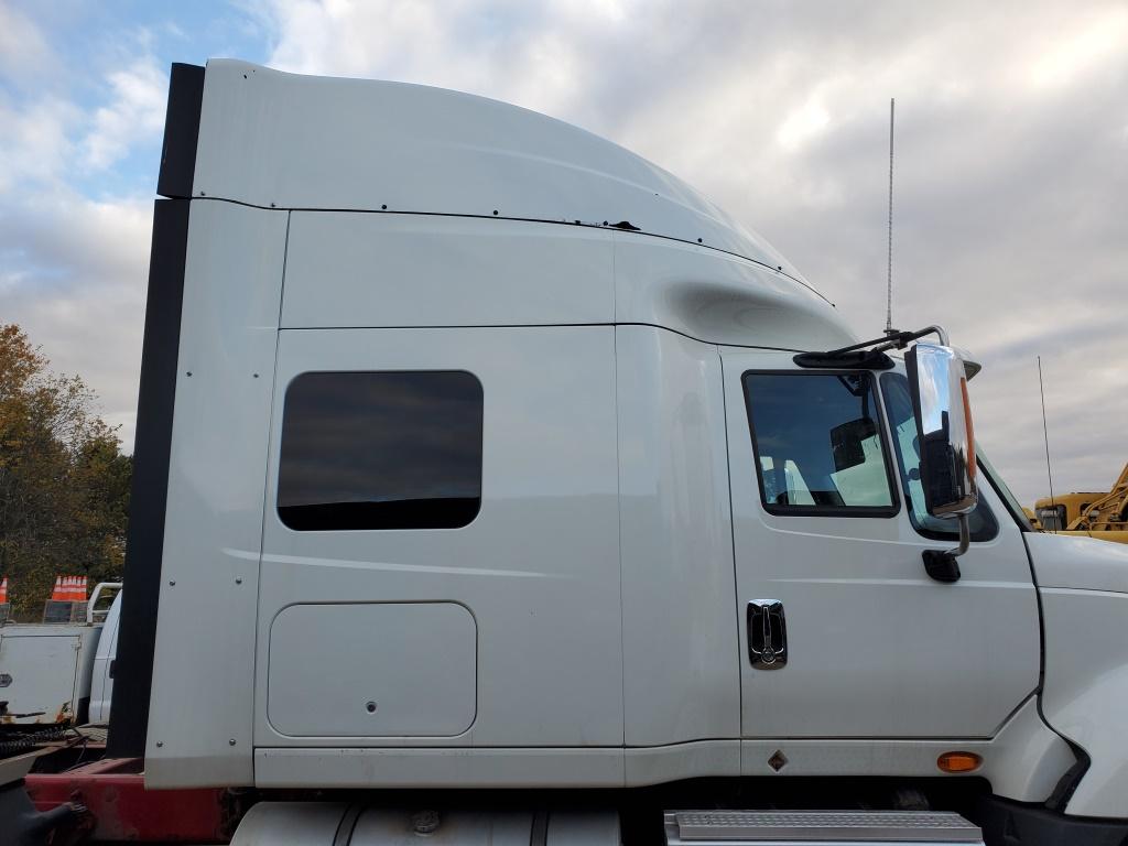 2015 International Prostar Tractor