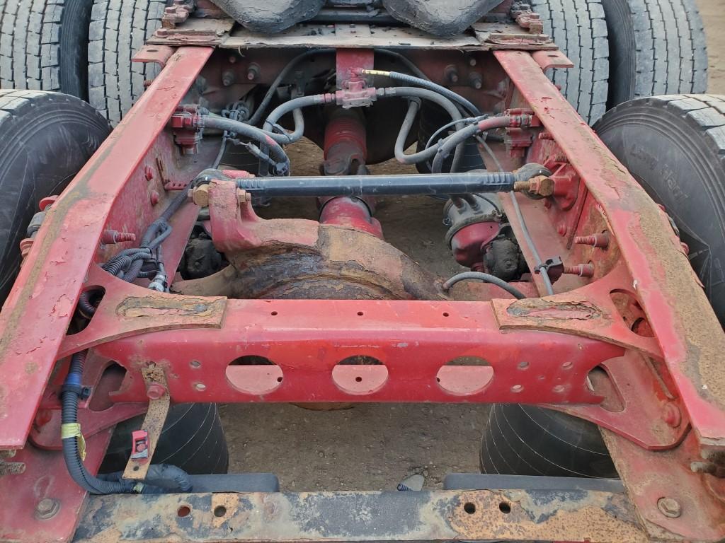 2015 International Prostar Tractor