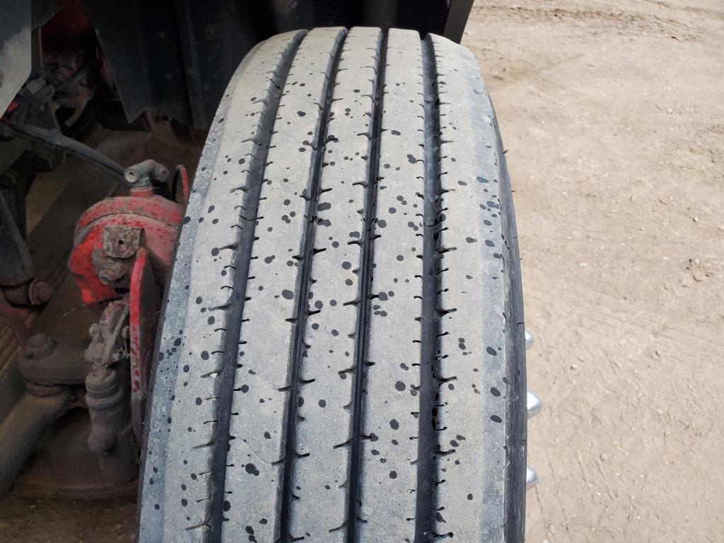2015 International Prostar Tractor