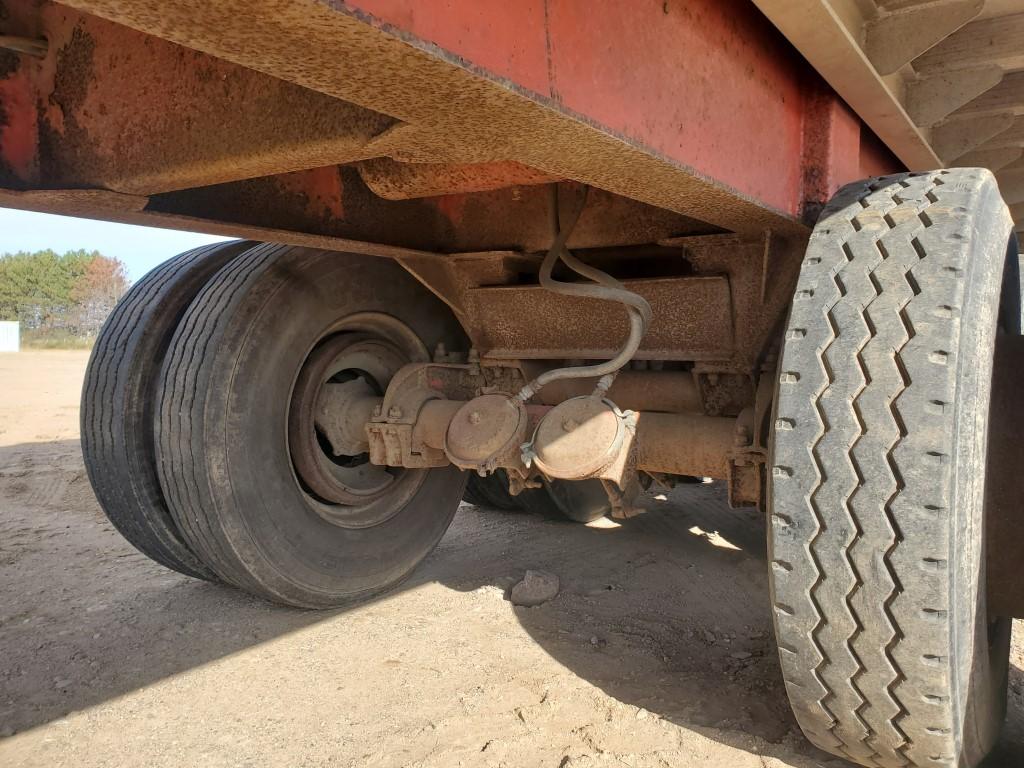 1979 Easton 30' Full Frame Dump Trailer