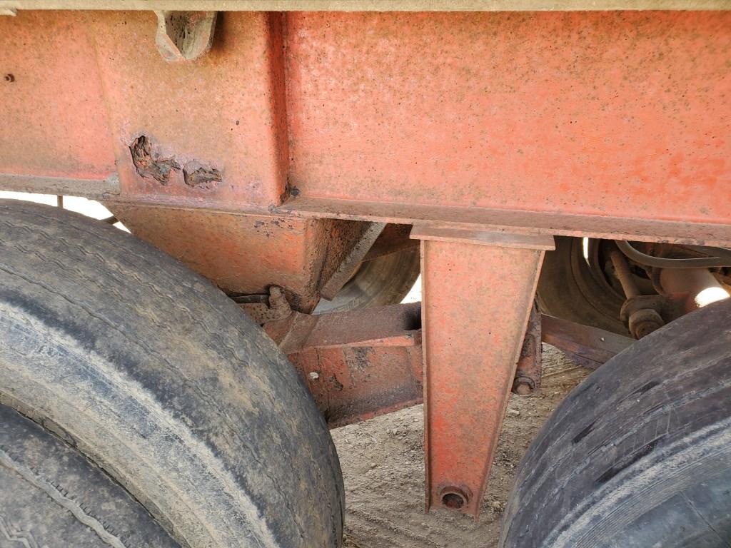 1979 Easton 30' Full Frame Dump Trailer