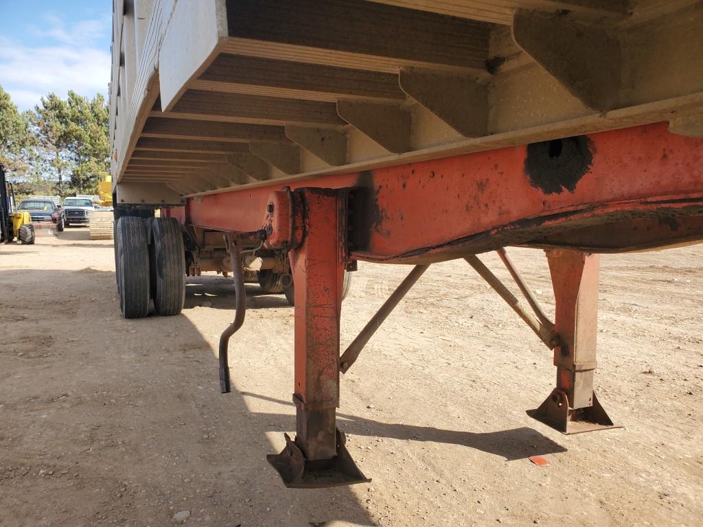 1979 Easton 30' Full Frame Dump Trailer