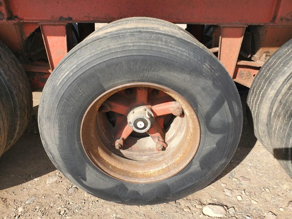 1979 Easton 30' Full Frame Dump Trailer