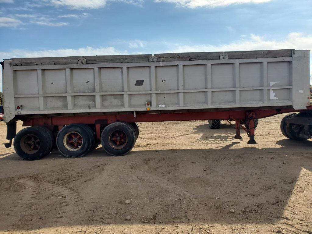 1979 Easton 30' Full Frame Dump Trailer