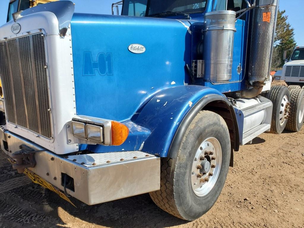 1996 Peterbilt 378 Truck Tractor