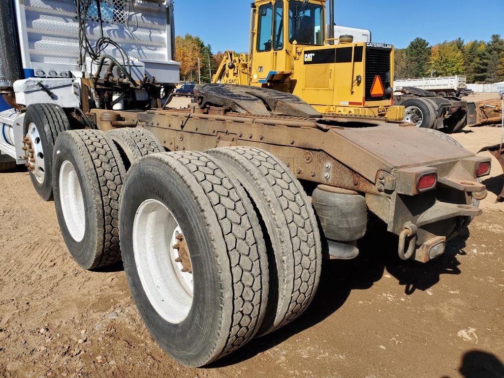 1996 Peterbilt 378 Truck Tractor
