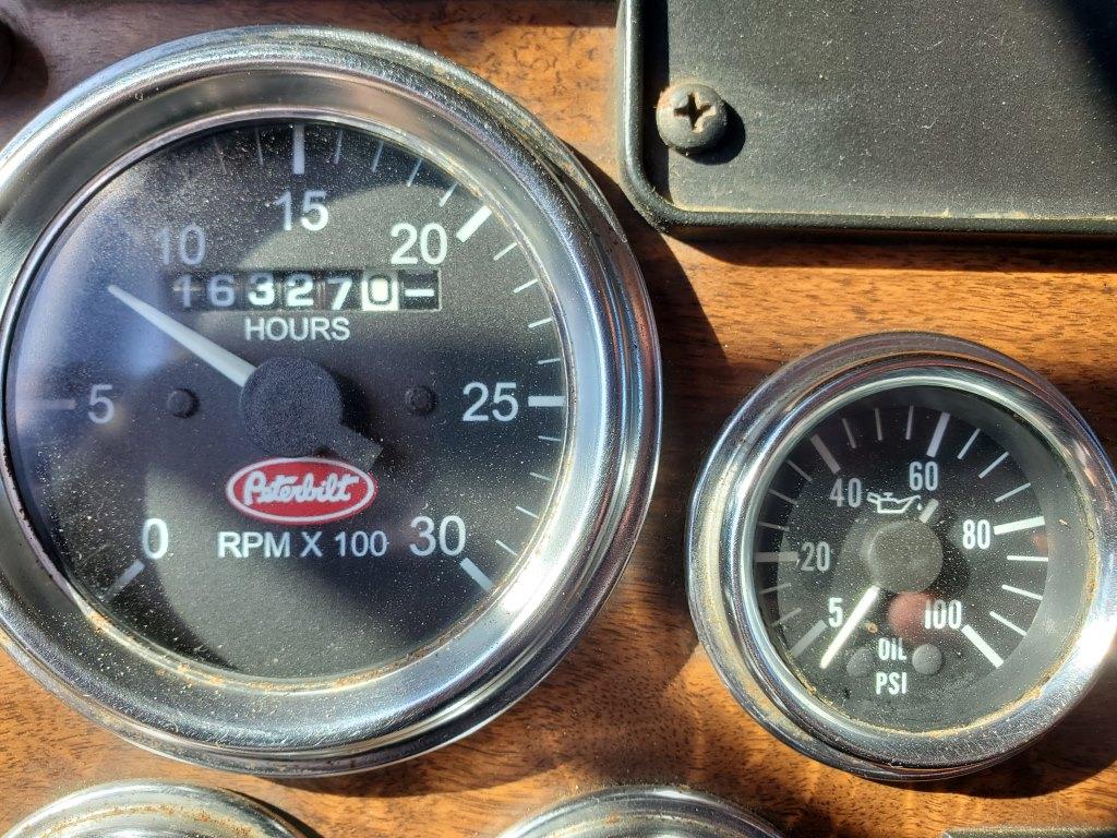 1996 Peterbilt 378 Truck Tractor