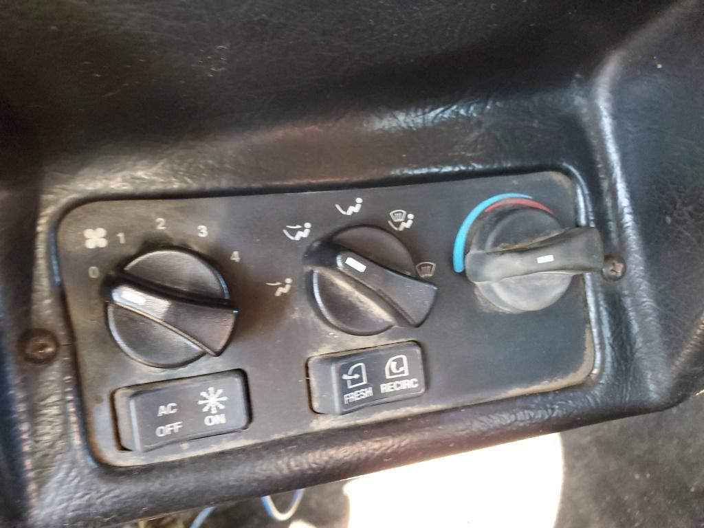 1996 Peterbilt 378 Truck Tractor