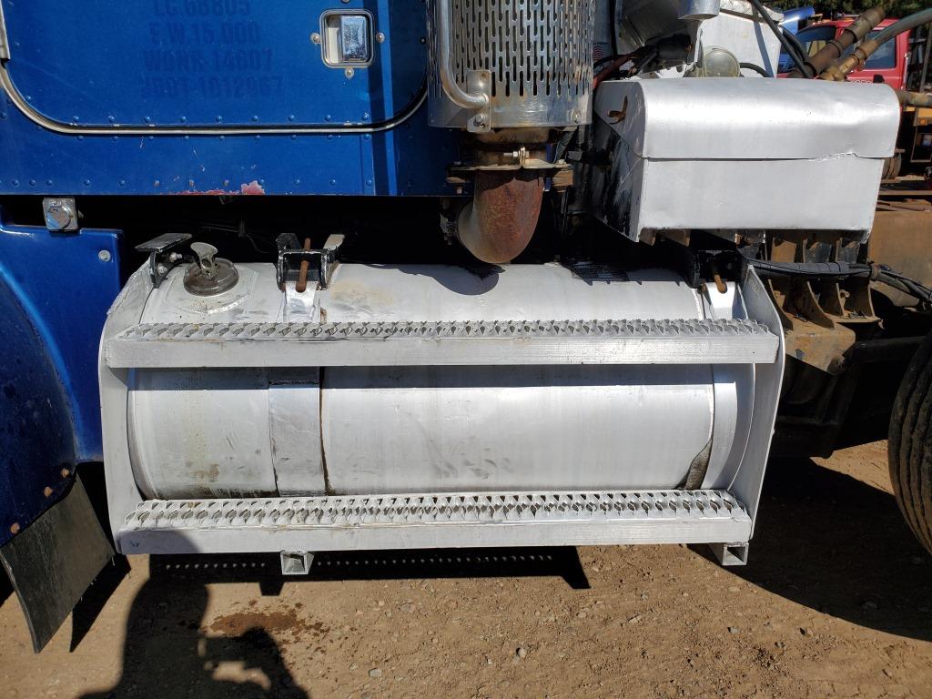 1996 Peterbilt 378 Truck Tractor