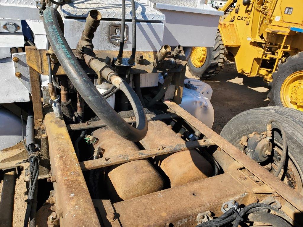 1996 Peterbilt 378 Truck Tractor