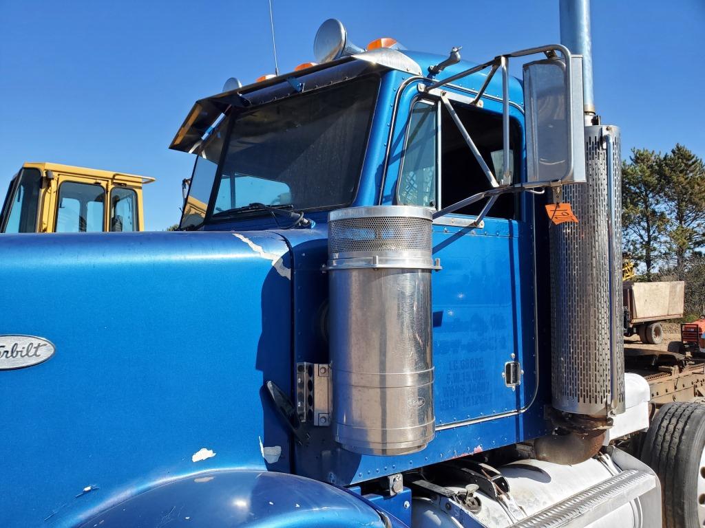 1996 Peterbilt 378 Truck Tractor