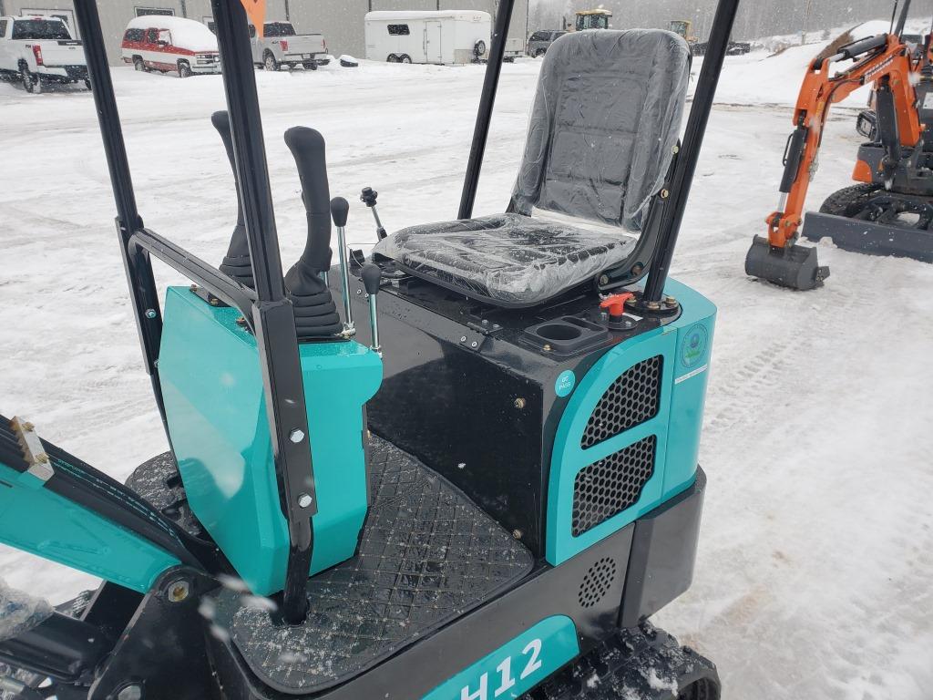 2022 Agt Qh12 Mini Excavator