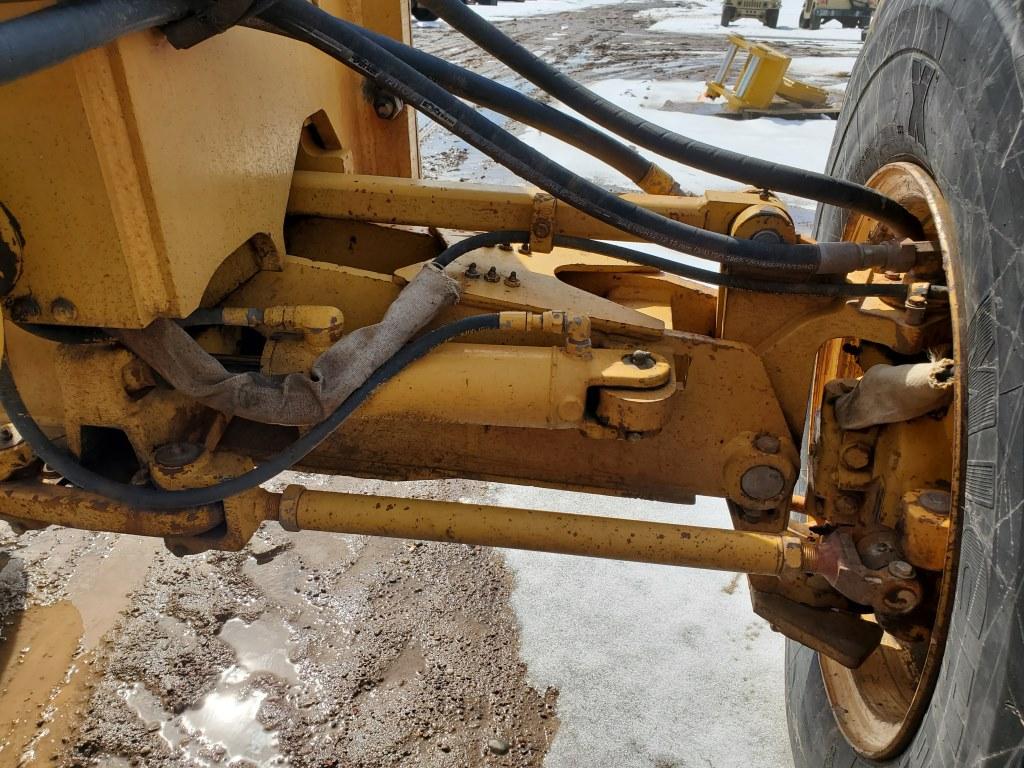 1998 John Deere 772ch Grader