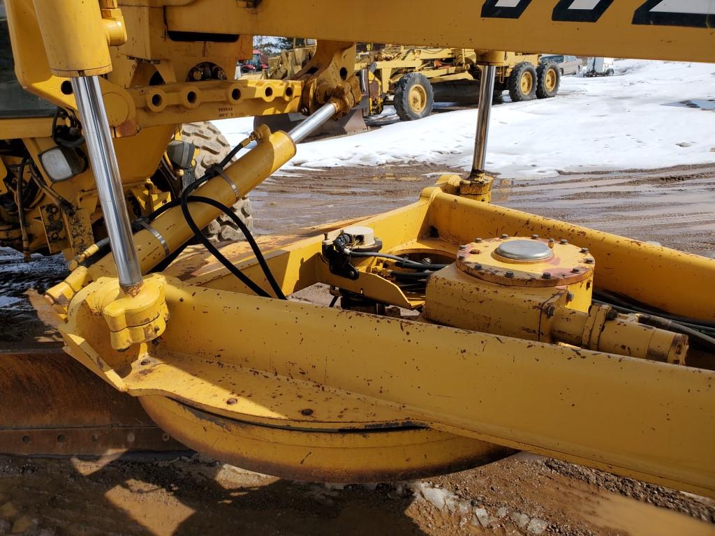1998 John Deere 772ch Grader