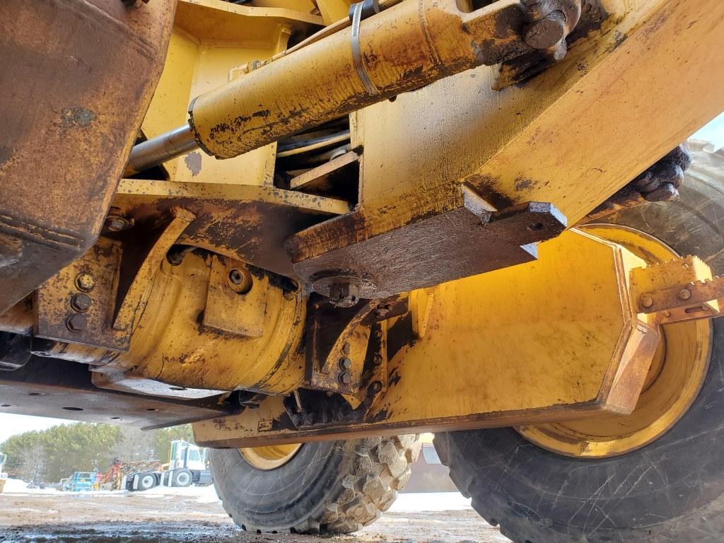 1998 John Deere 772ch Grader