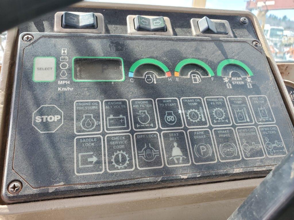 1998 John Deere 772ch Grader