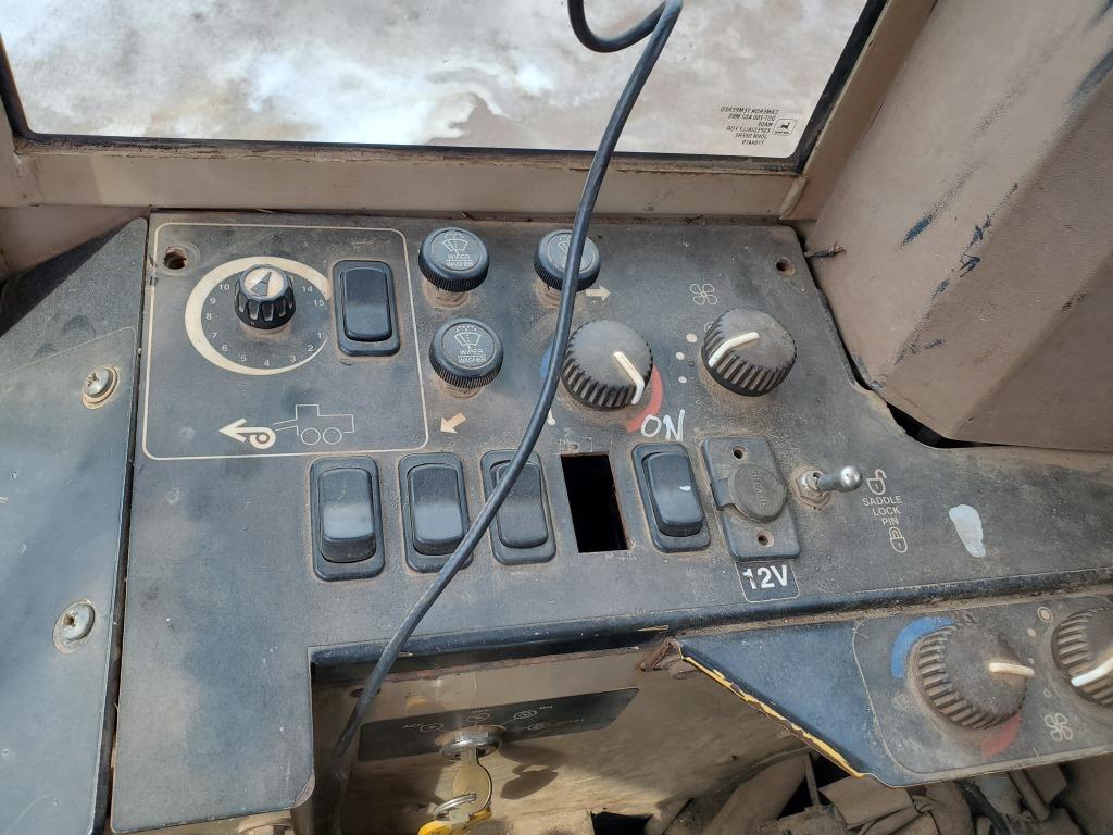 1998 John Deere 772ch Grader