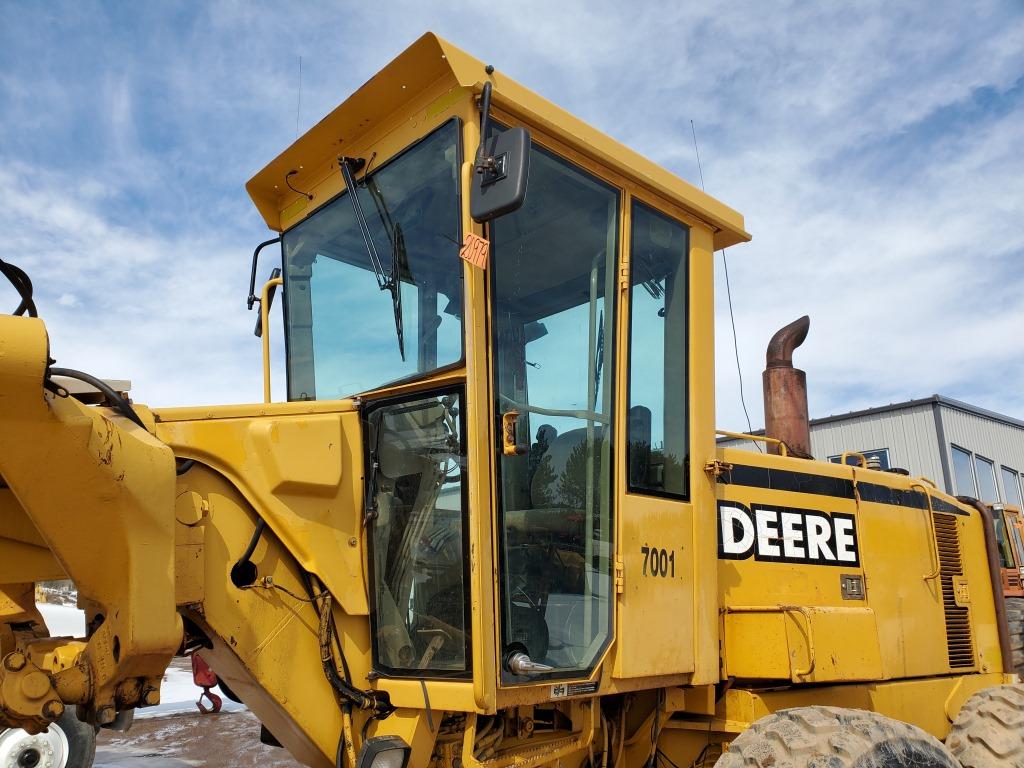1998 John Deere 772ch Grader