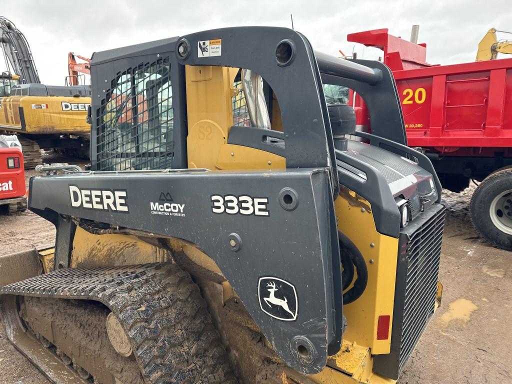 2015 Deere 333e Skid Steer
