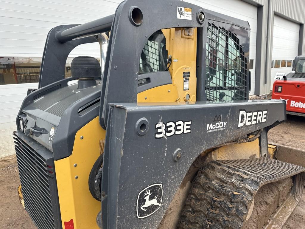 2015 Deere 333e Skid Steer