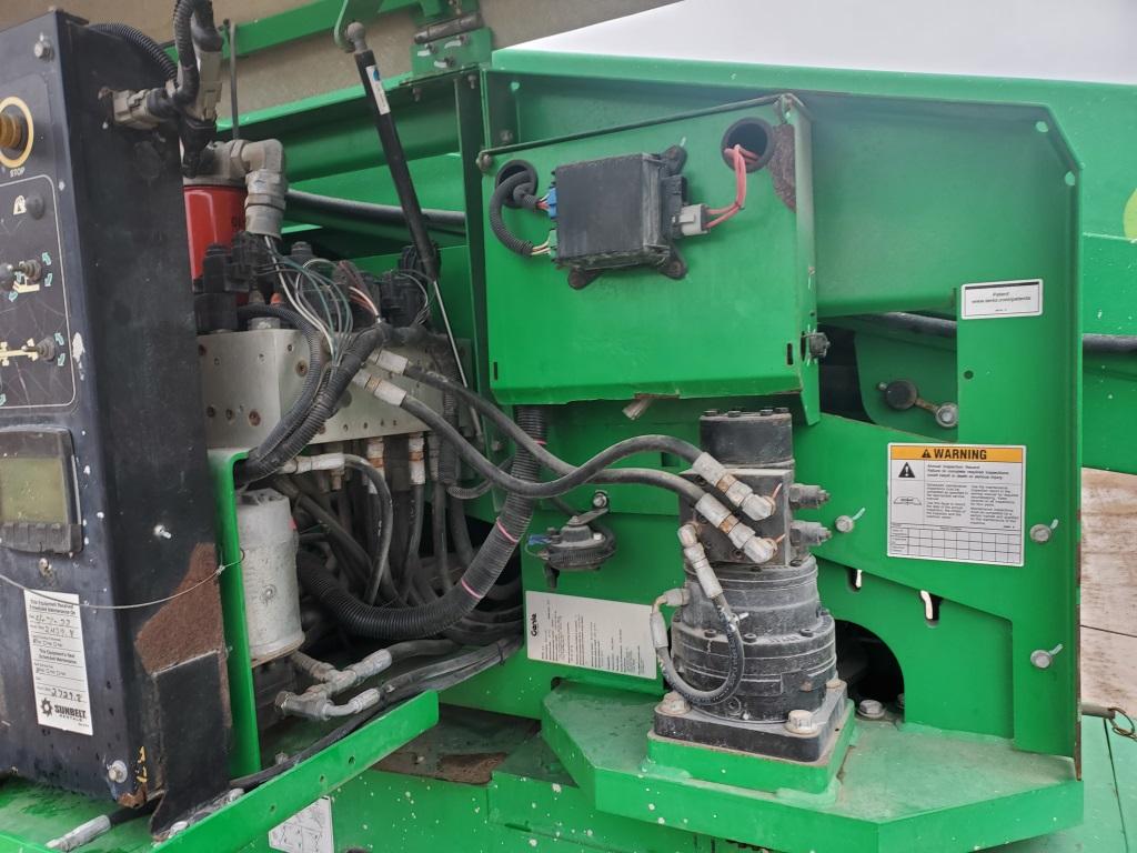 2015 Genie S-40 Manlift