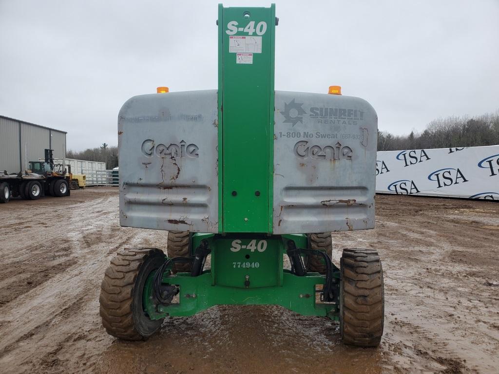 2015 Genie S-40 Manlift