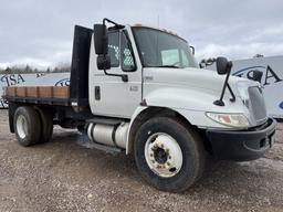 2006 International 4200 Flatbed Truck