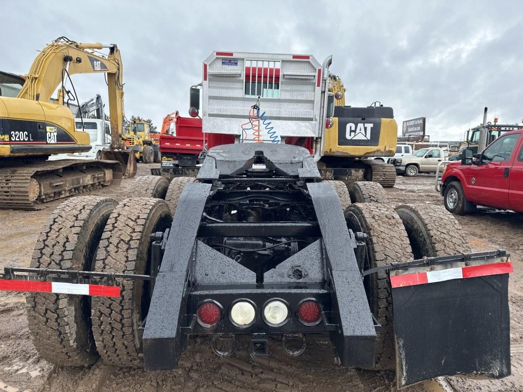 2011 Mack Granite Day Cab Truck Tractor