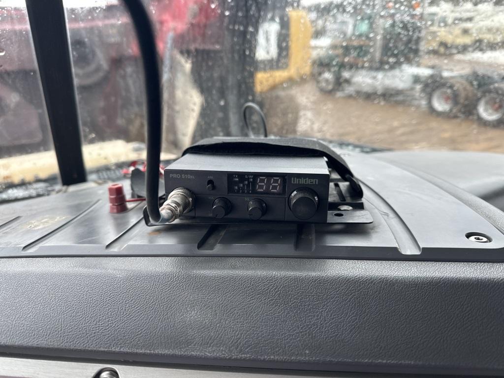 2011 Mack Granite Day Cab Truck Tractor