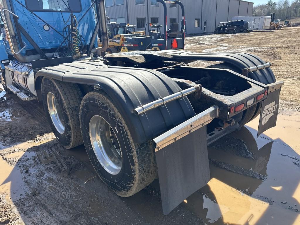 2017 Mack Chu613 Truck Tractor