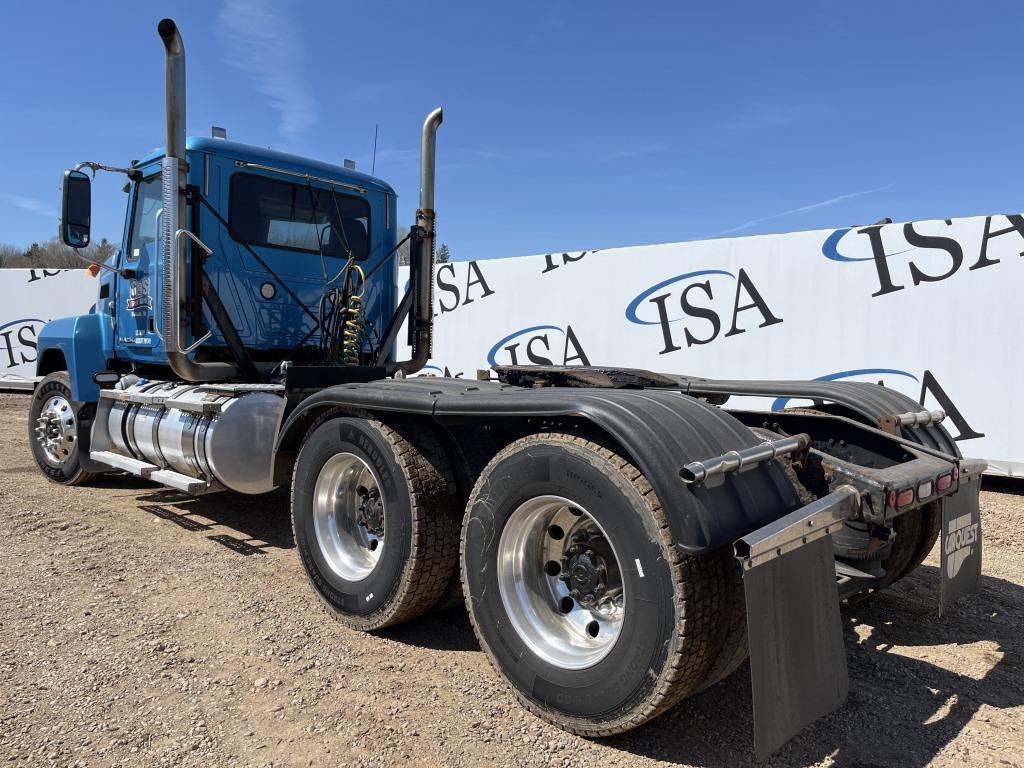 2017 Mack Chu613 Truck Tractor