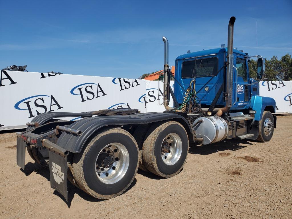 2017 Mack Chu613 Truck Tractor
